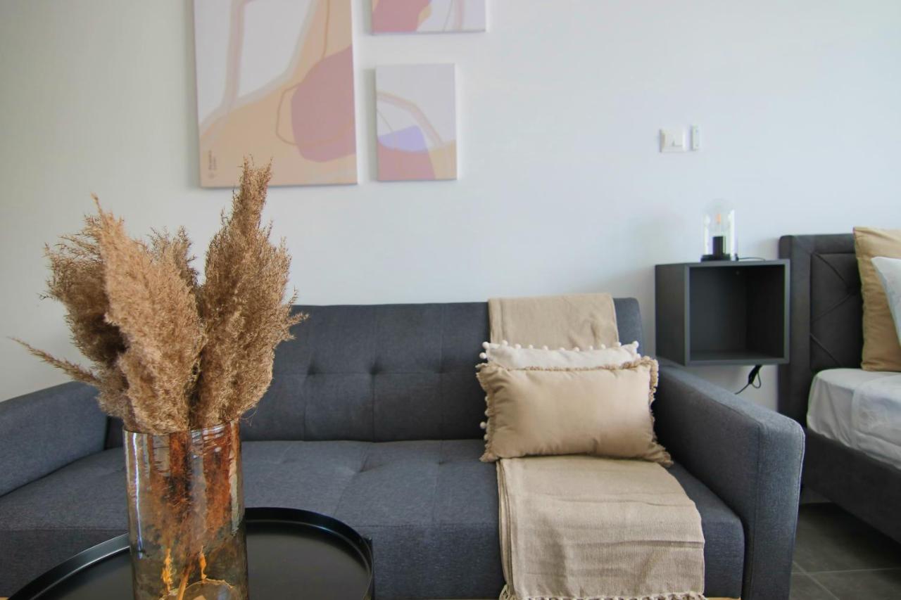 Phaedrus Living: Seaside Luxury Flat Athina 117 Apartment Paphos Luaran gambar